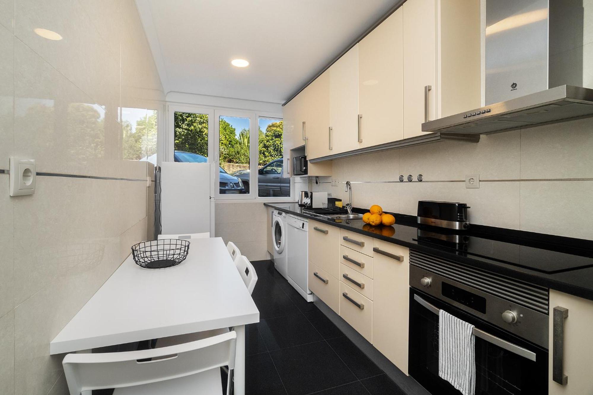 Whome Peaceful Alges Family Home Away From City Noise מראה חיצוני תמונה